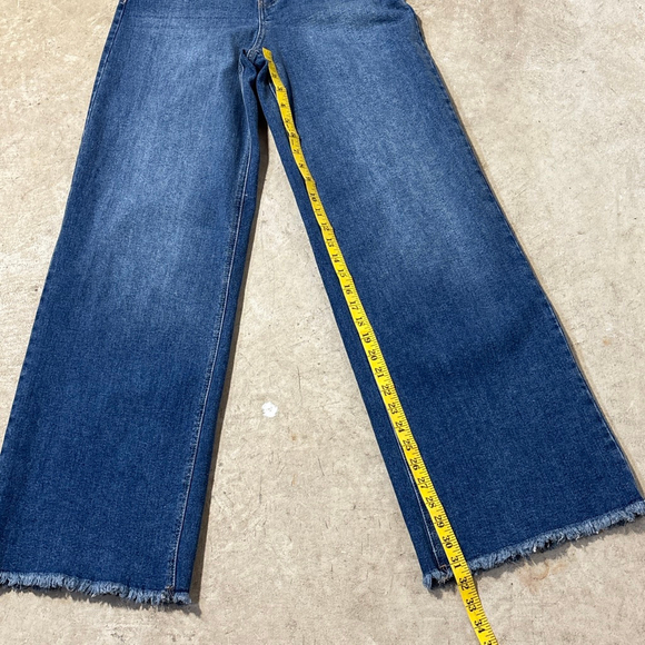 BCBGeneration Blue High Rise Wide Leg Jeans Women’s Size 7 / 28 Zipper Fly - Picture 7 of 14